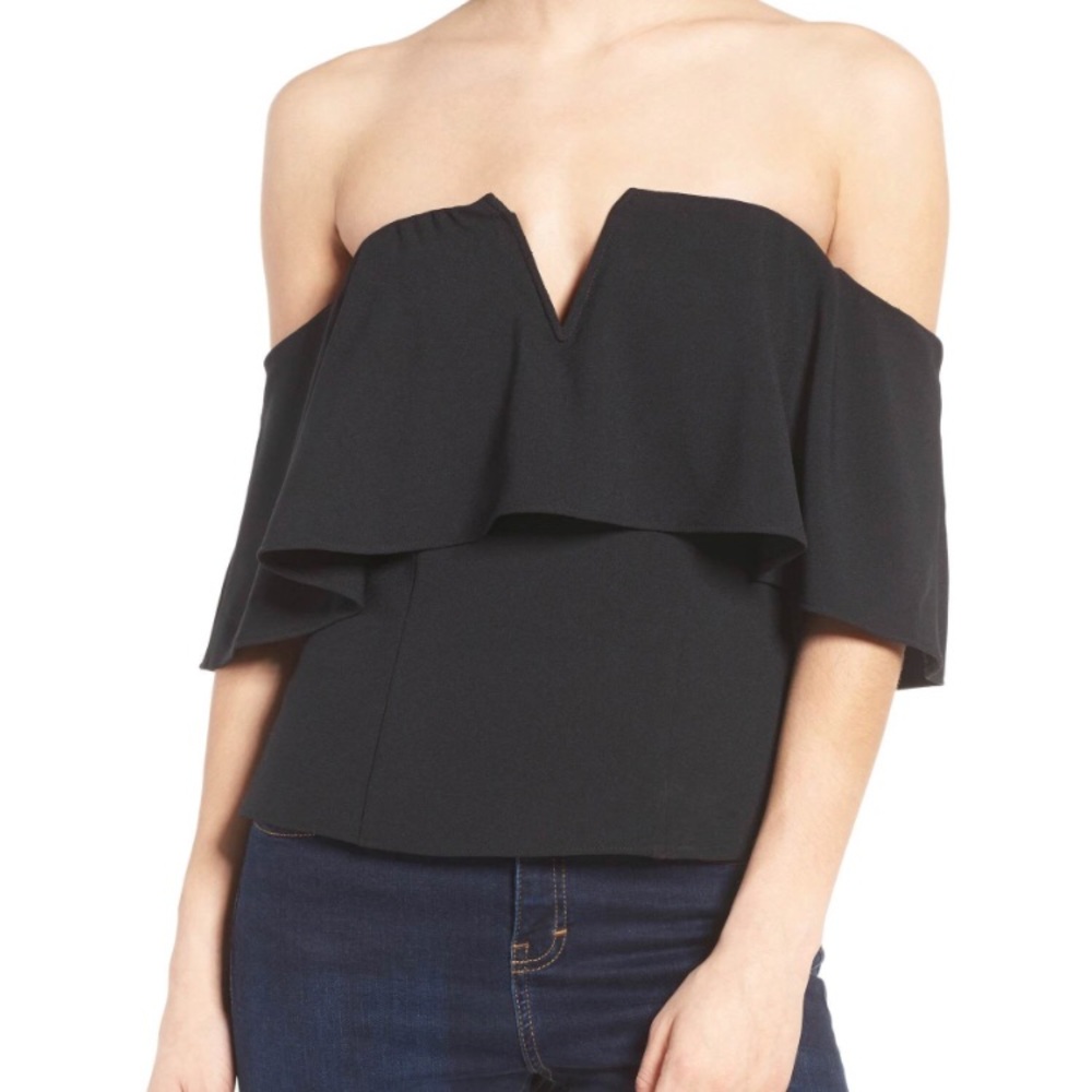 Leith , off the shoulder crop, Medium